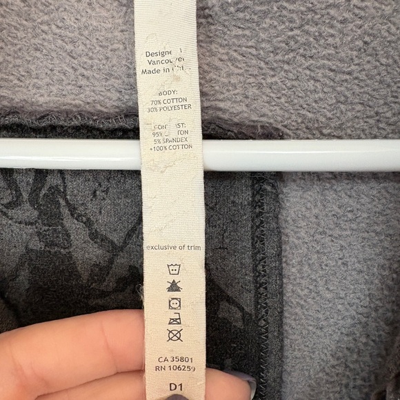 🦄 Special Edition Lululemon Fair Isle Scuba - Picture 4 of 11